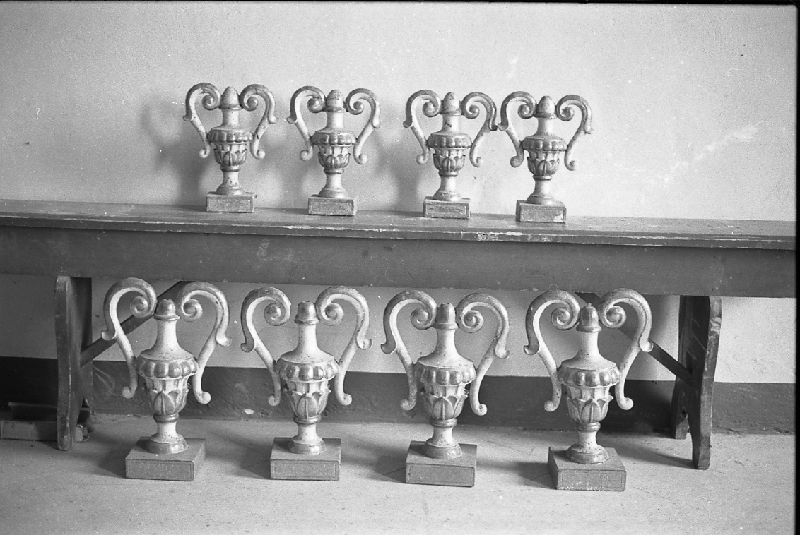 vaso d'altare per composizione floreale - bottega romagnola (metà sec. XIX)