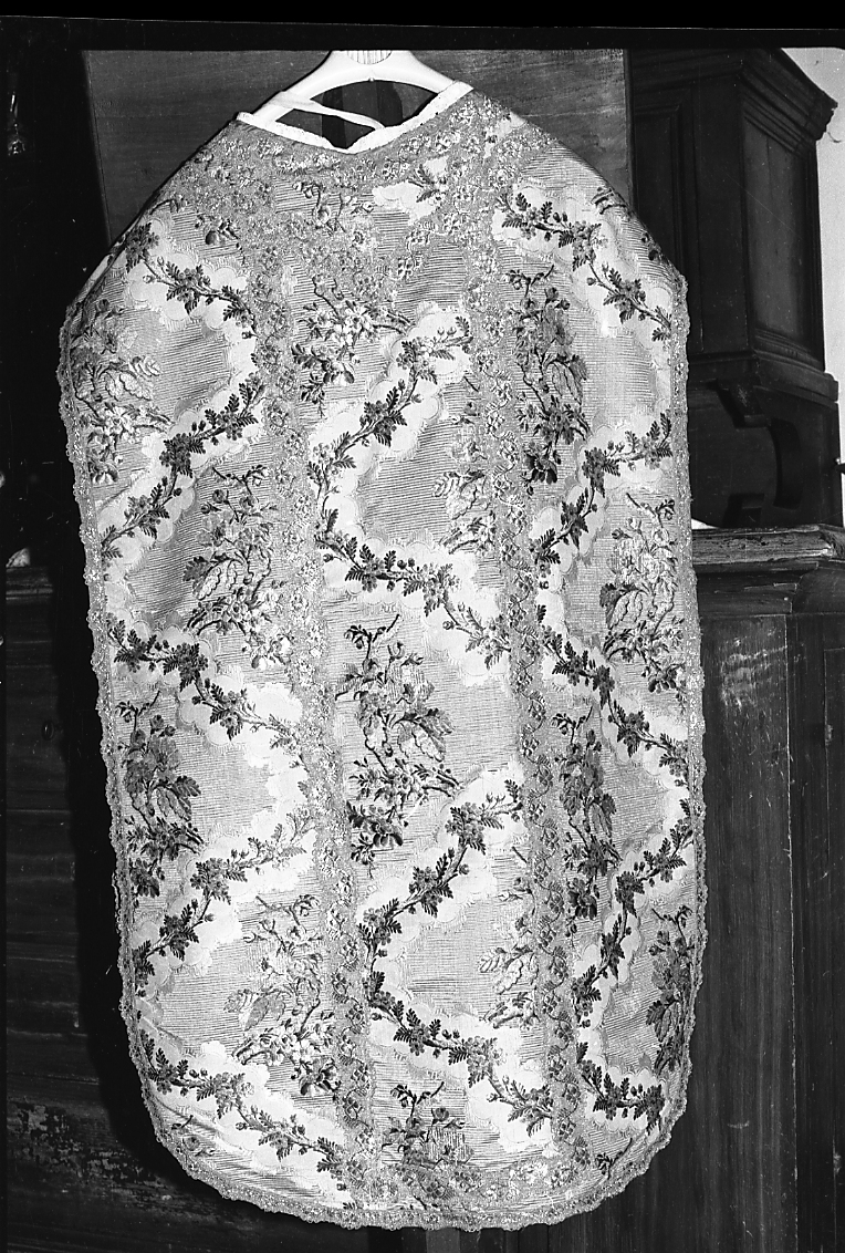 paramento liturgico - manifattura veneta (metà sec. XVIII)