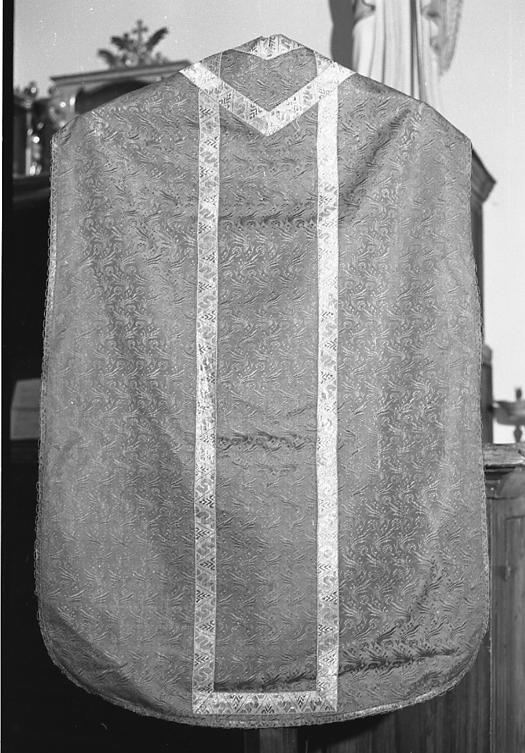 paramento liturgico - manifattura lombarda (prima metà sec. XIX)