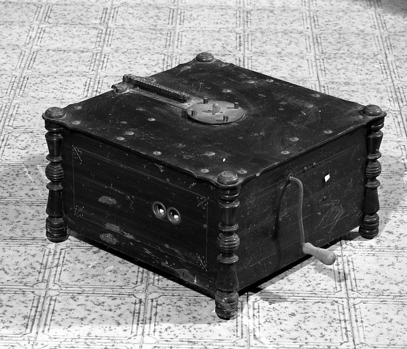 cassetta ad ancia - produzione tedesca (sec. XIX)