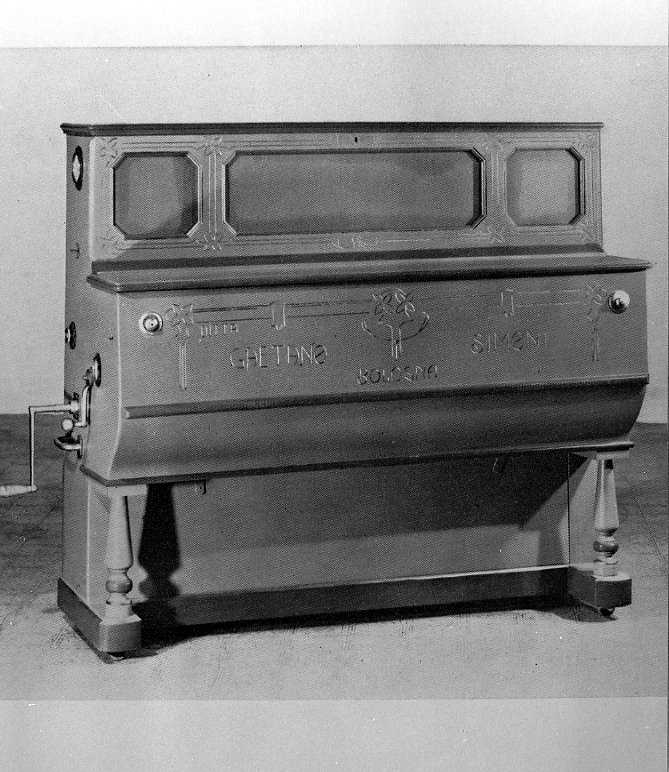 piano a cilindro - produzione bolognese (prima metà sec. XX)