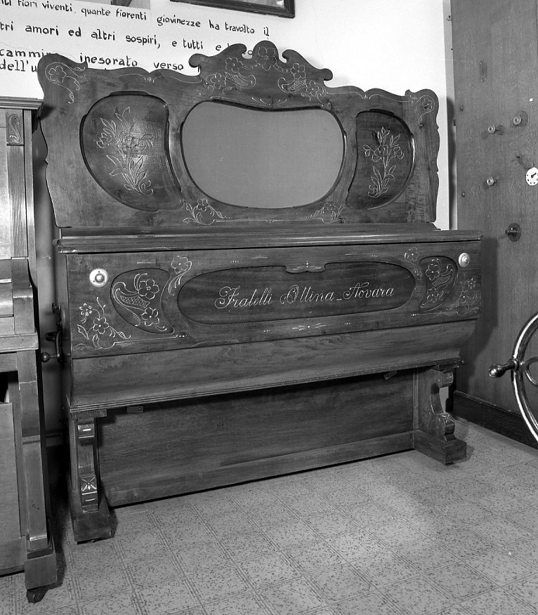 piano a cilindro - produzione piemontese (prima metà sec. XX)