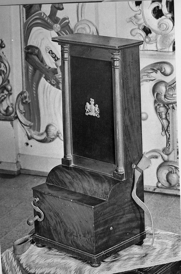 piano a cilindro portativo - produzione inglese (prima metà sec. XIX)