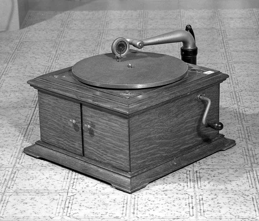 grammofono - produzione statunitense (sec. XX)