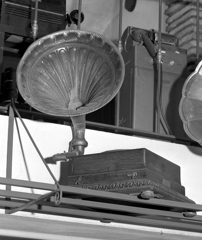 grammofono - produzione statunitense (sec. XX)