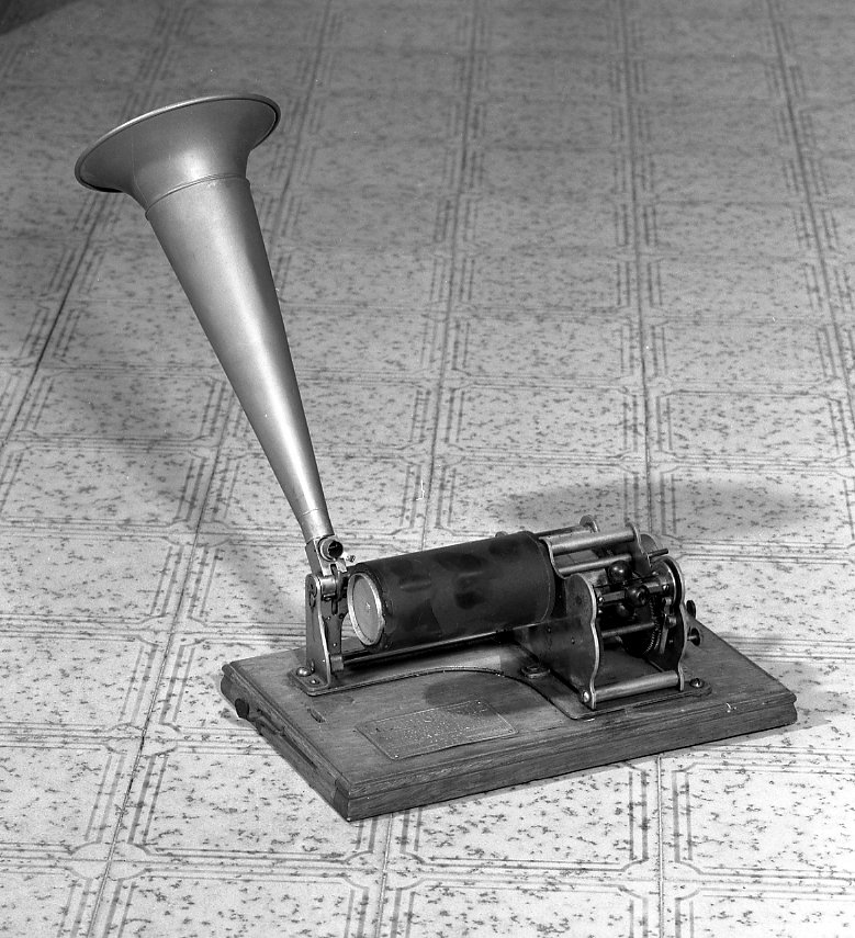 grammofono - produzione statunitense (sec. XX)