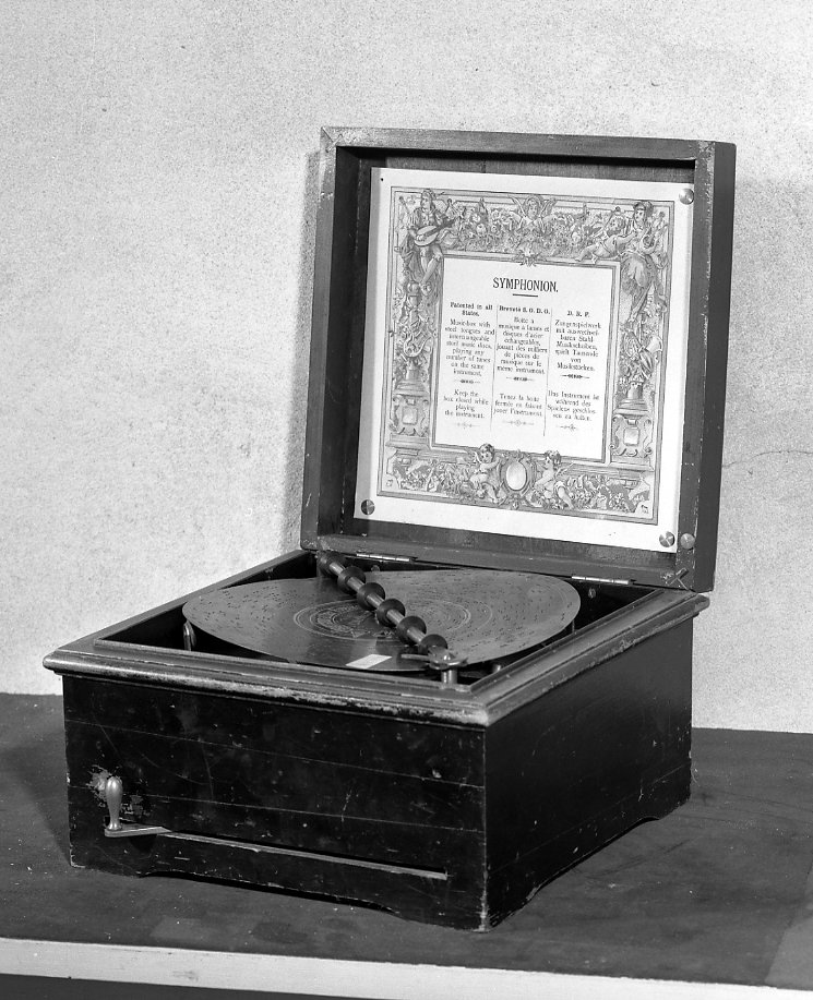 scatola musicale - produzione europea (fine sec. XIX)