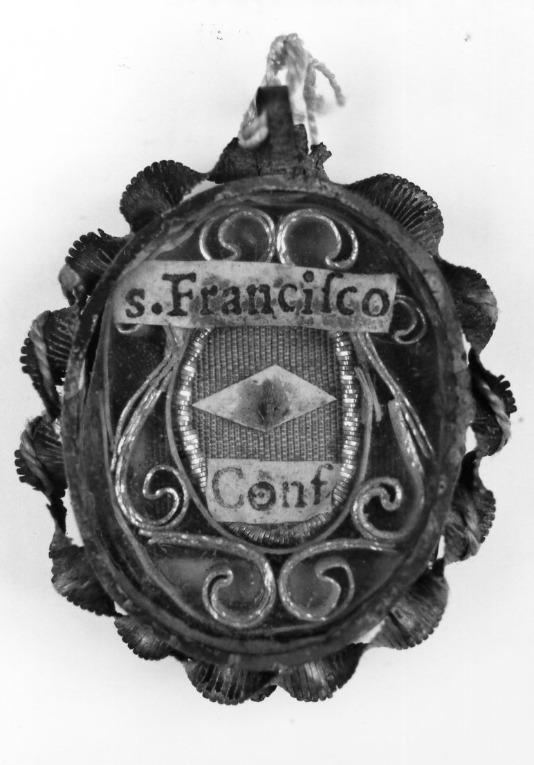 reliquiario a capsula - a medaglione - produzione romagnola (sec. XIX)