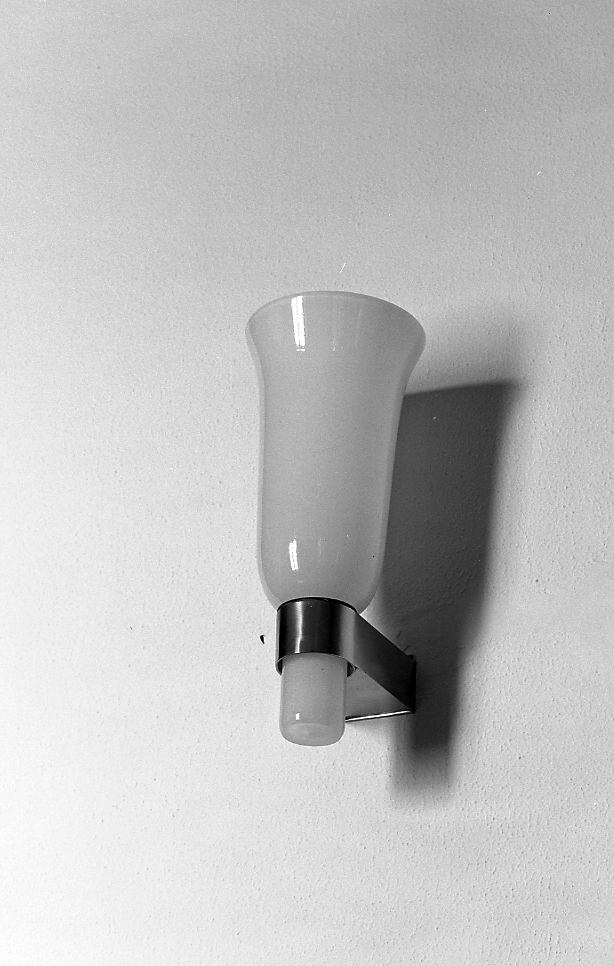 lampada - a muro - produzione muranese (sec. XX)