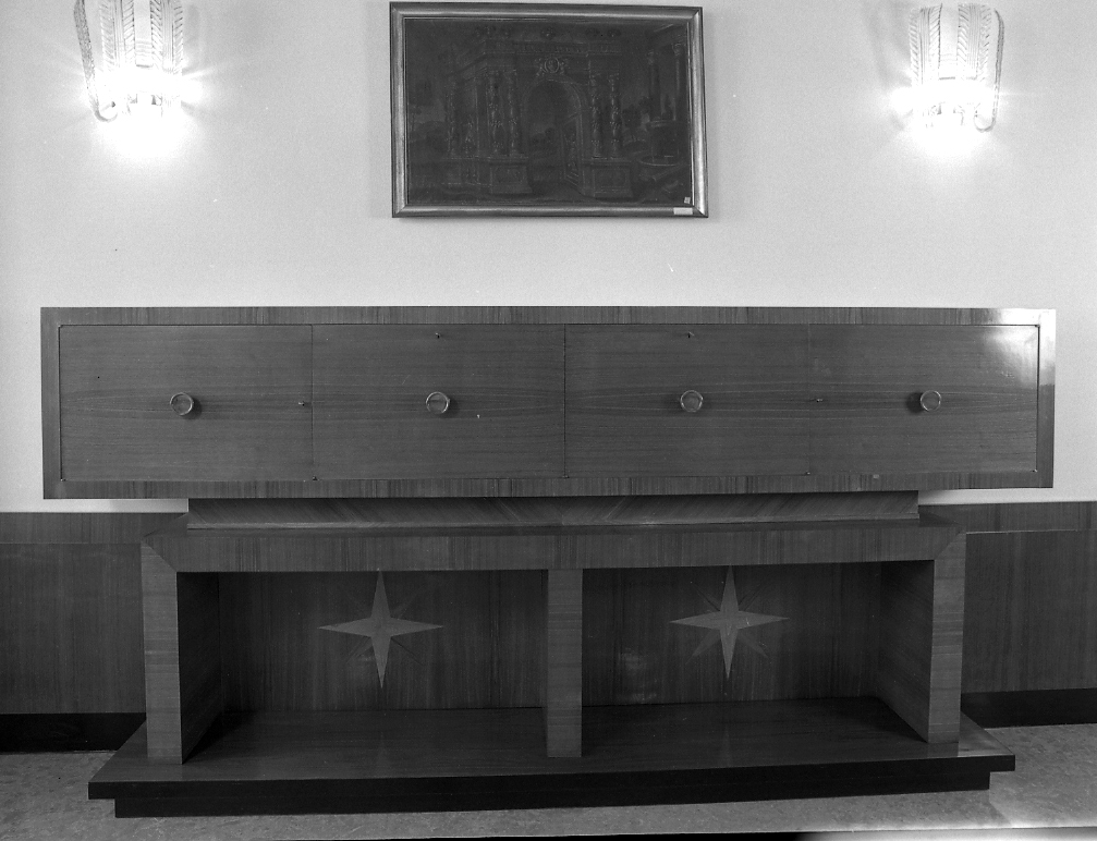credenza a due corpi - manifattura emiliano-romagnola (sec. XX)