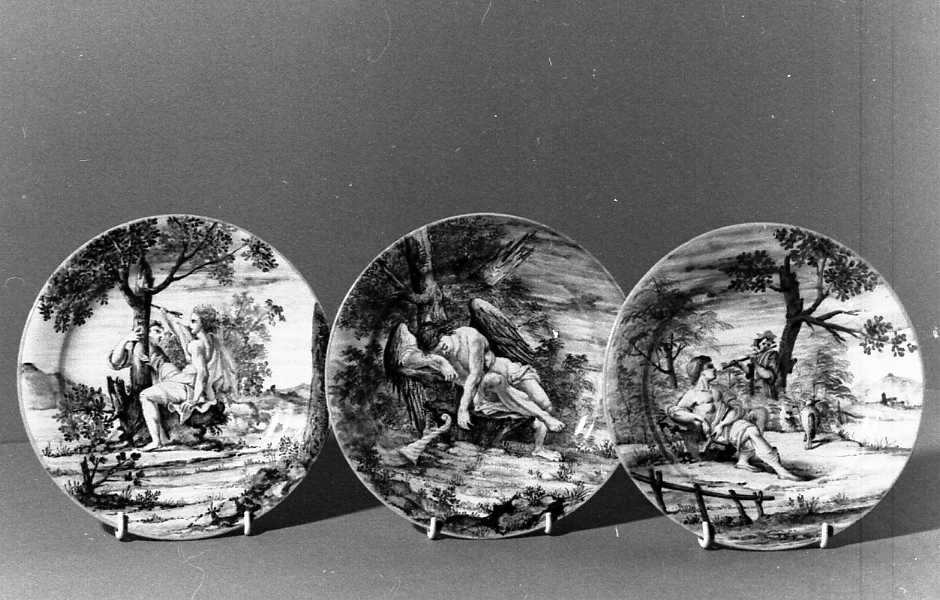 Amore dormiente (piatto) di Calzi Giuseppe - manifattura Ferniani (sec. XIX)