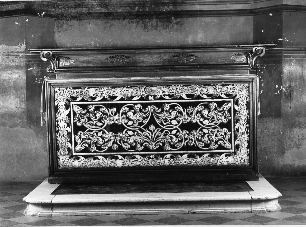 mensa d'altare - manifattura romagnola (prima metà sec. XVIII)