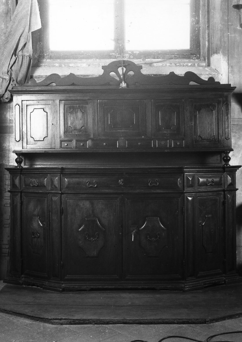 credenza con alzata - manifattura romagnola (sec. XVII)