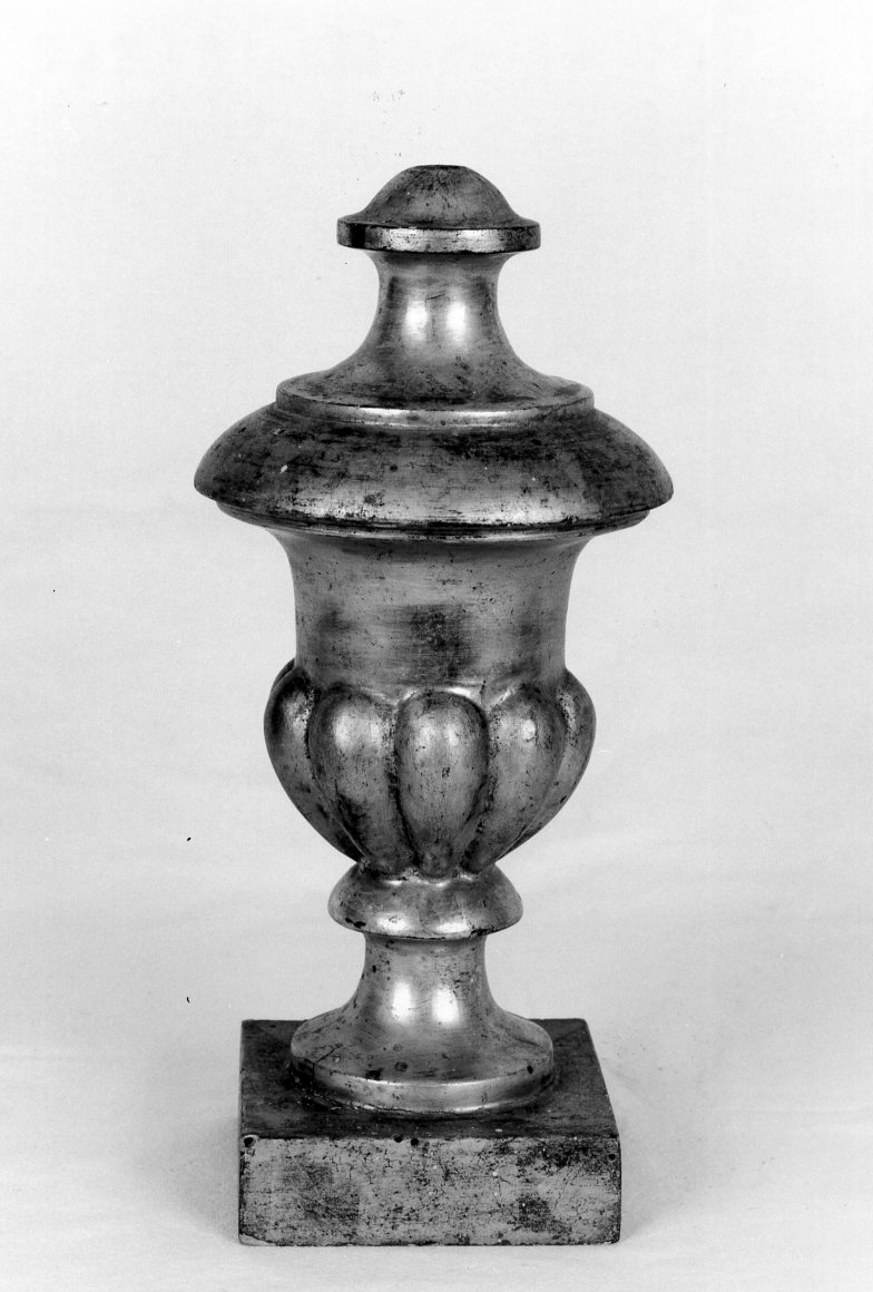 vaso d'altare - bottega faentina (primo quarto sec. XIX)