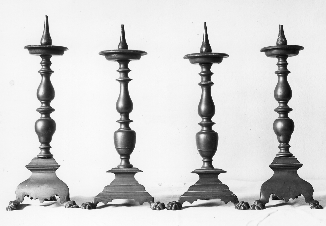 candeliere d'altare - produzione romagnola (sec. XVI)