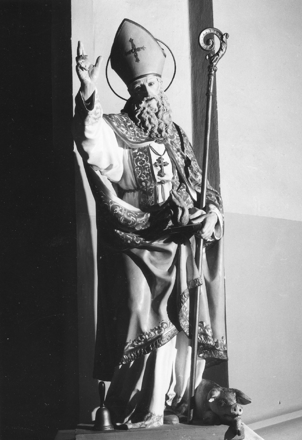 Sant'Antonio Abate (scultura) di Dal Monte Enrico (sec. XX)