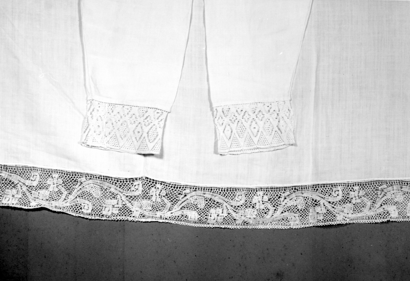 camice - manifattura emiliano-romagnola (sec. XVIII)