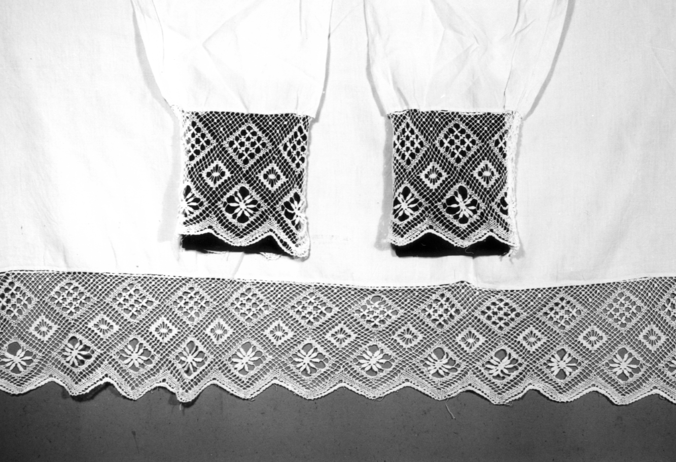 camice - manifattura emiliano-romagnola (sec. XIX)