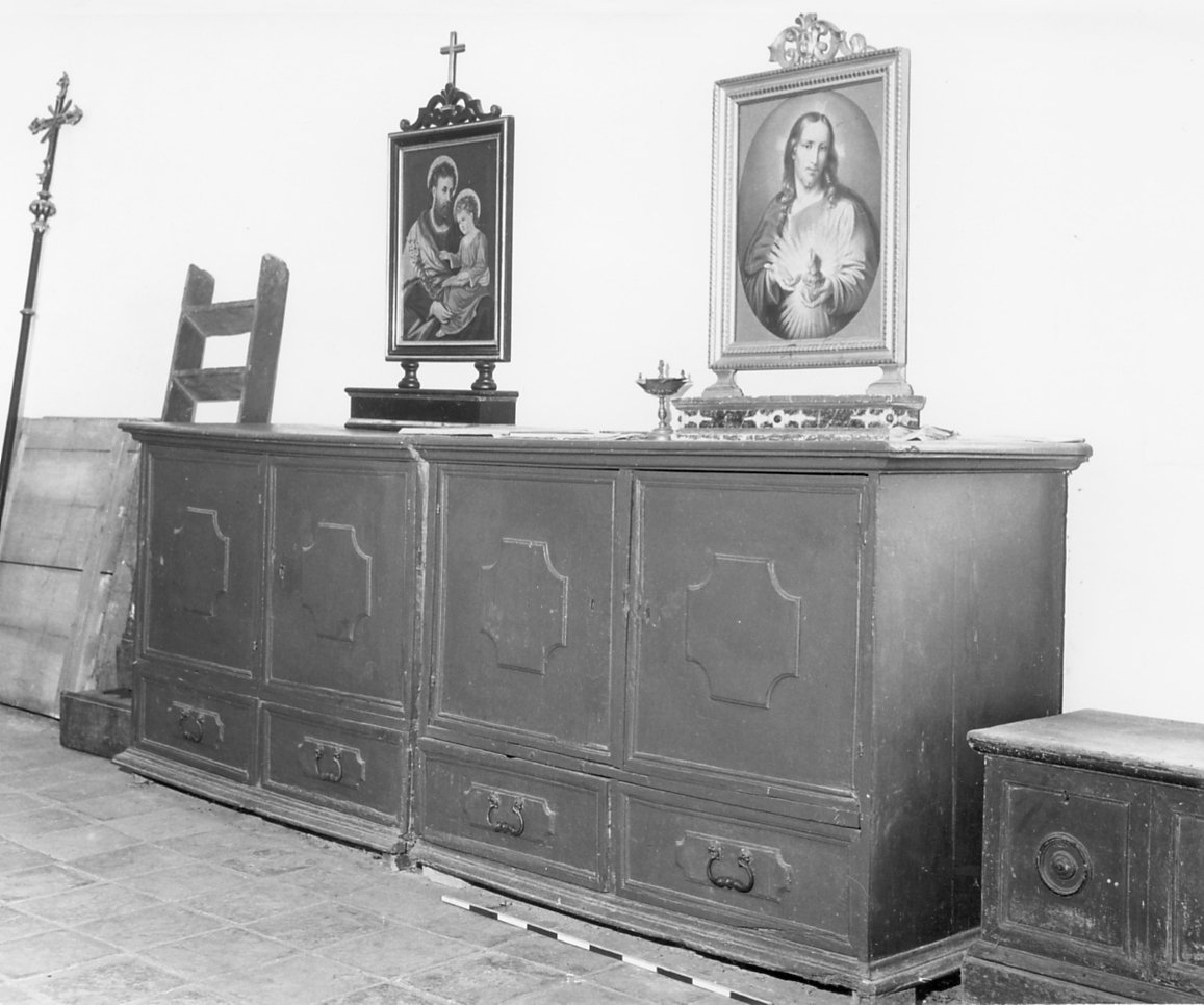 credenza - bottega romagnola (fine/inizio secc. XVII/ XVIII)