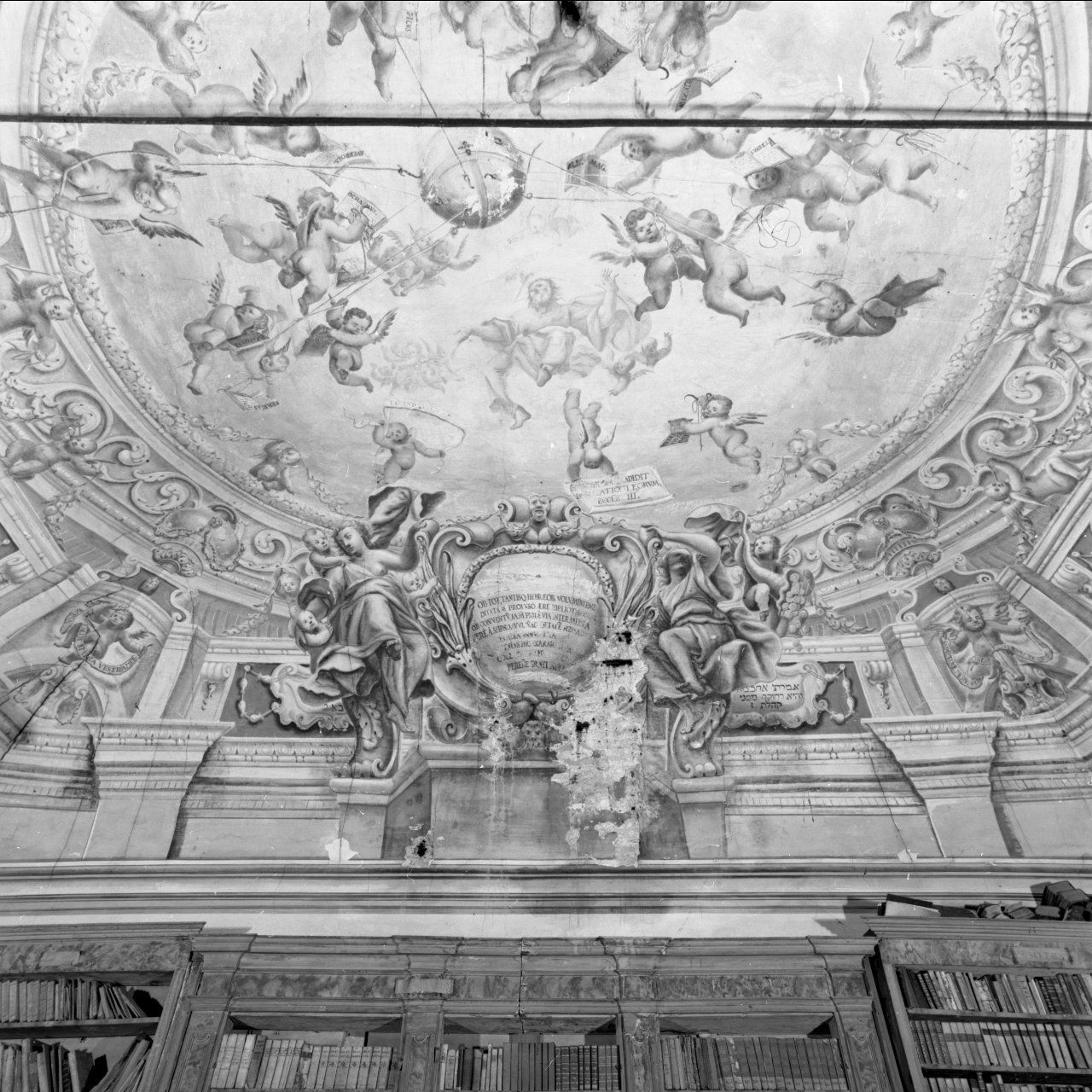 angeli (dipinto murale, insieme) - ambito ferrarese (sec. XVIII)