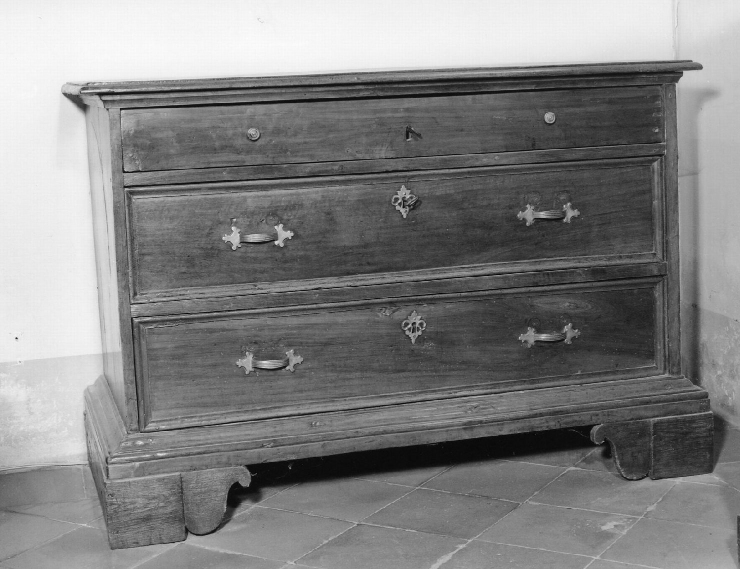 cassettone - bottega romagnola (metà sec. XVIII)