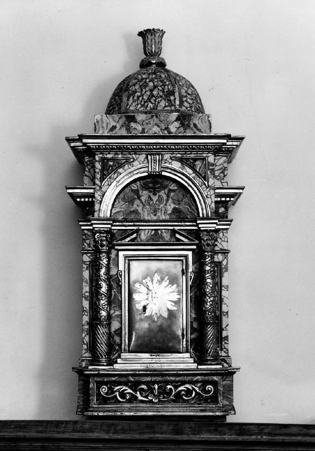 tabernacolo - a tempietto - bottega romagnola (seconda metà sec. XVII)