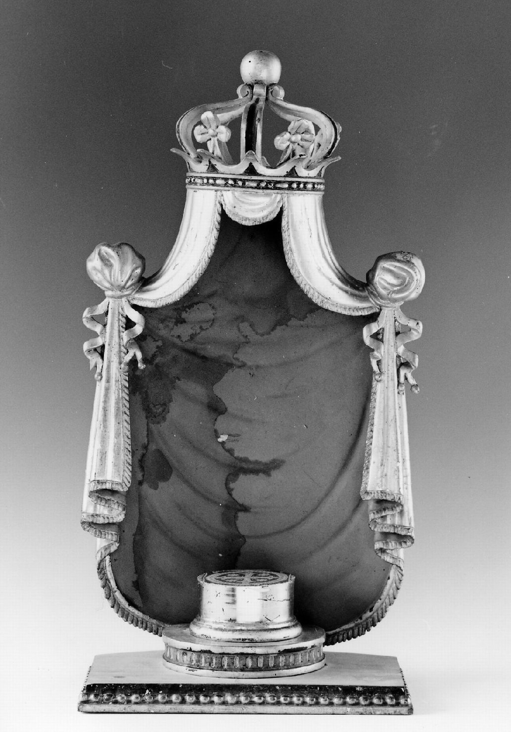 tronetto per esposizione eucaristica - ambito faentino (seconda metà sec. XIX)