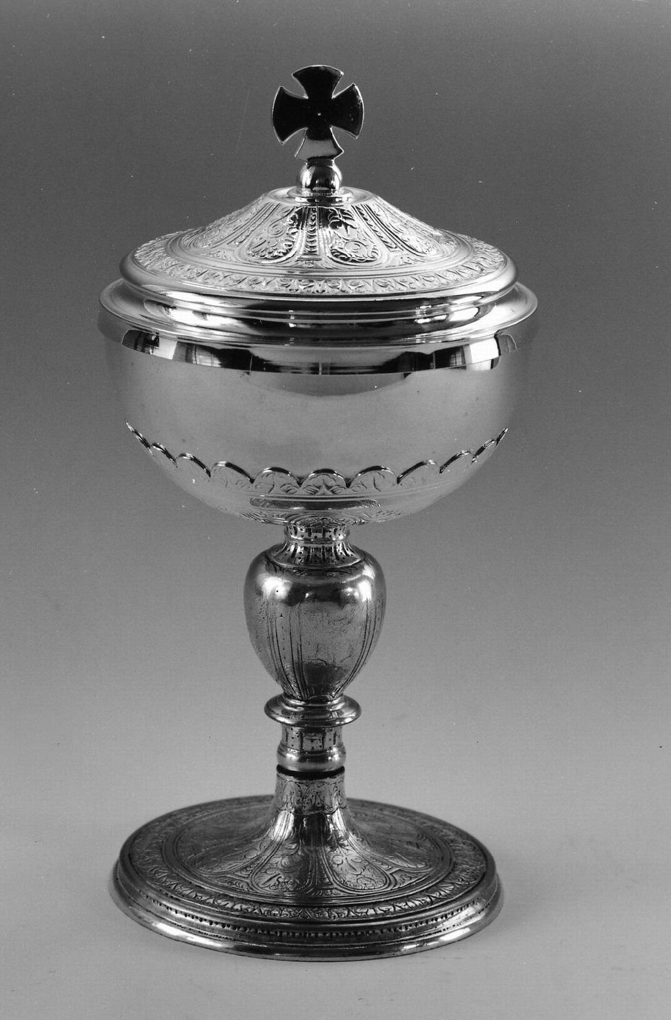 pisside - produzione romagnola (fine sec. XIX)