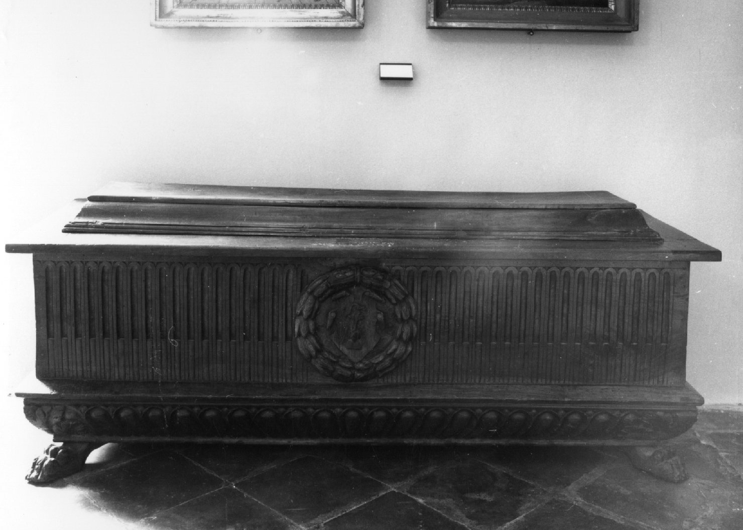 cassapanca - manifattura emiliana (sec. XVI)