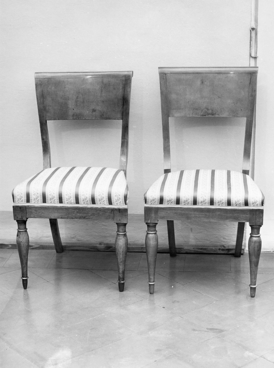 sedia, serie - manifattura romagnola (prima metà sec. XIX)