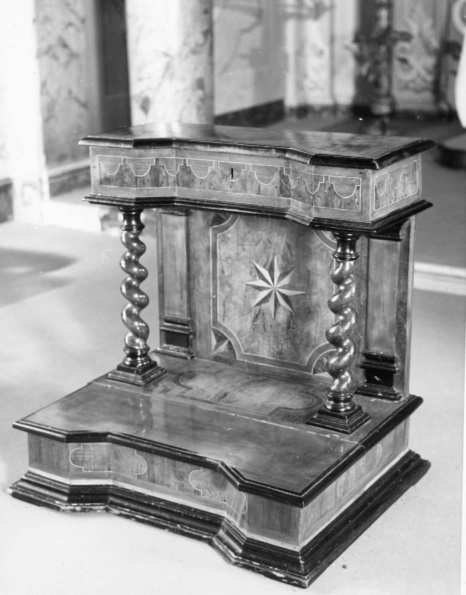 inginocchiatoio - ambito emiliano-romagnolo (inizio sec. XVIII)