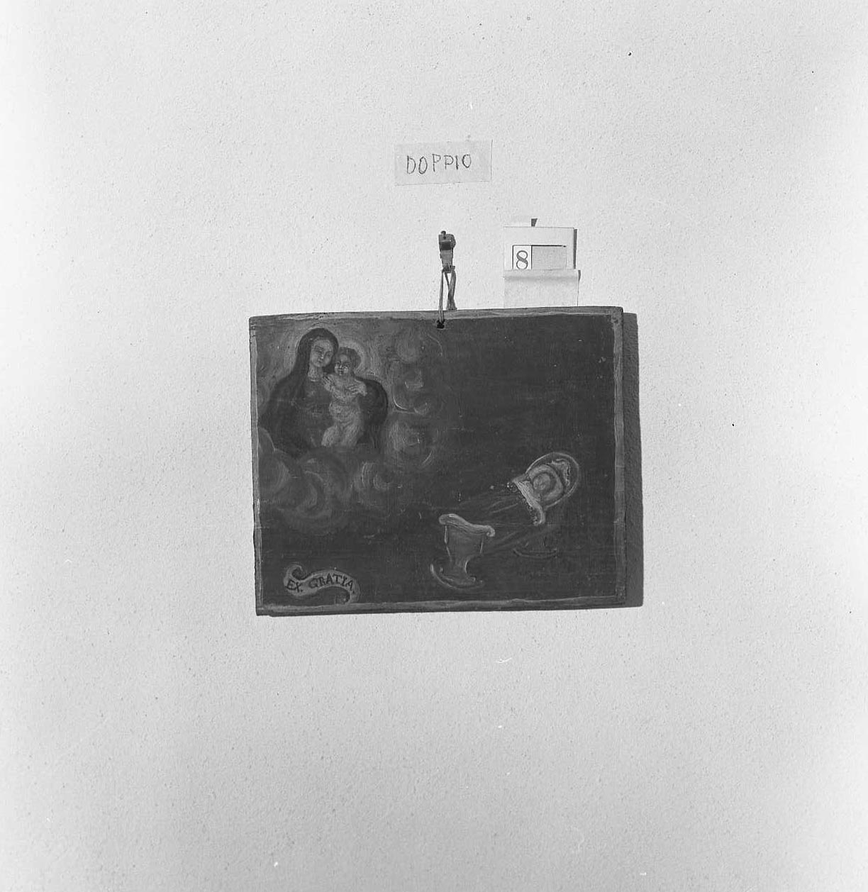 Madonna con Bambino/ miracolo della Madonna (ex voto) - ambito emiliano-romagnolo (sec. XVIII)