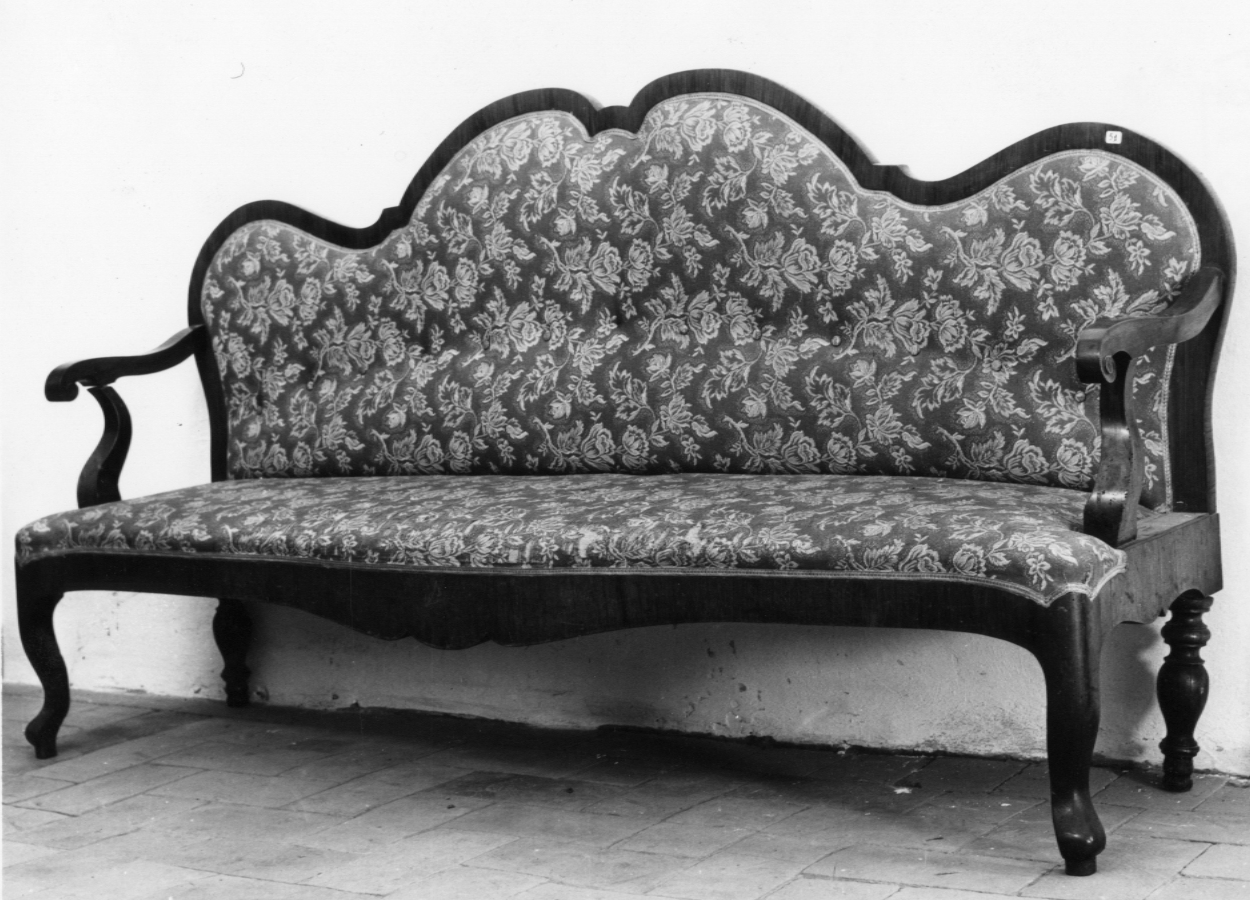 divano - bottega faentina (seconda metà sec. XIX)