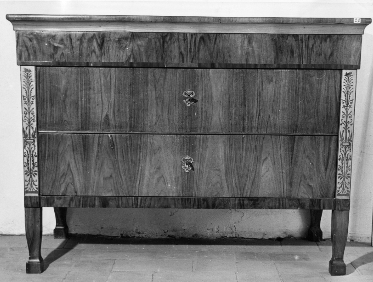 comò - bottega faentina (prima metà sec. XIX)