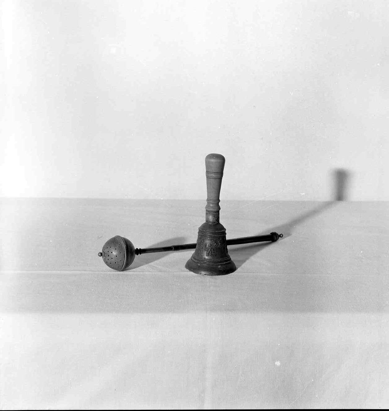 campanello d'altare - bottega faentina (secc. XVI/ XIX)