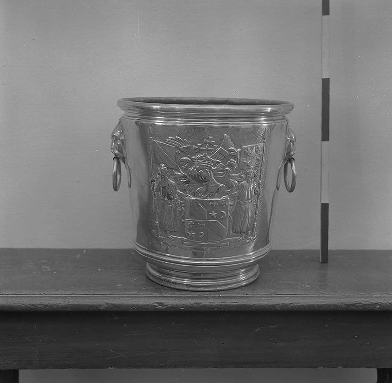 secchiello - bottega faentina (prima metà sec. XX)