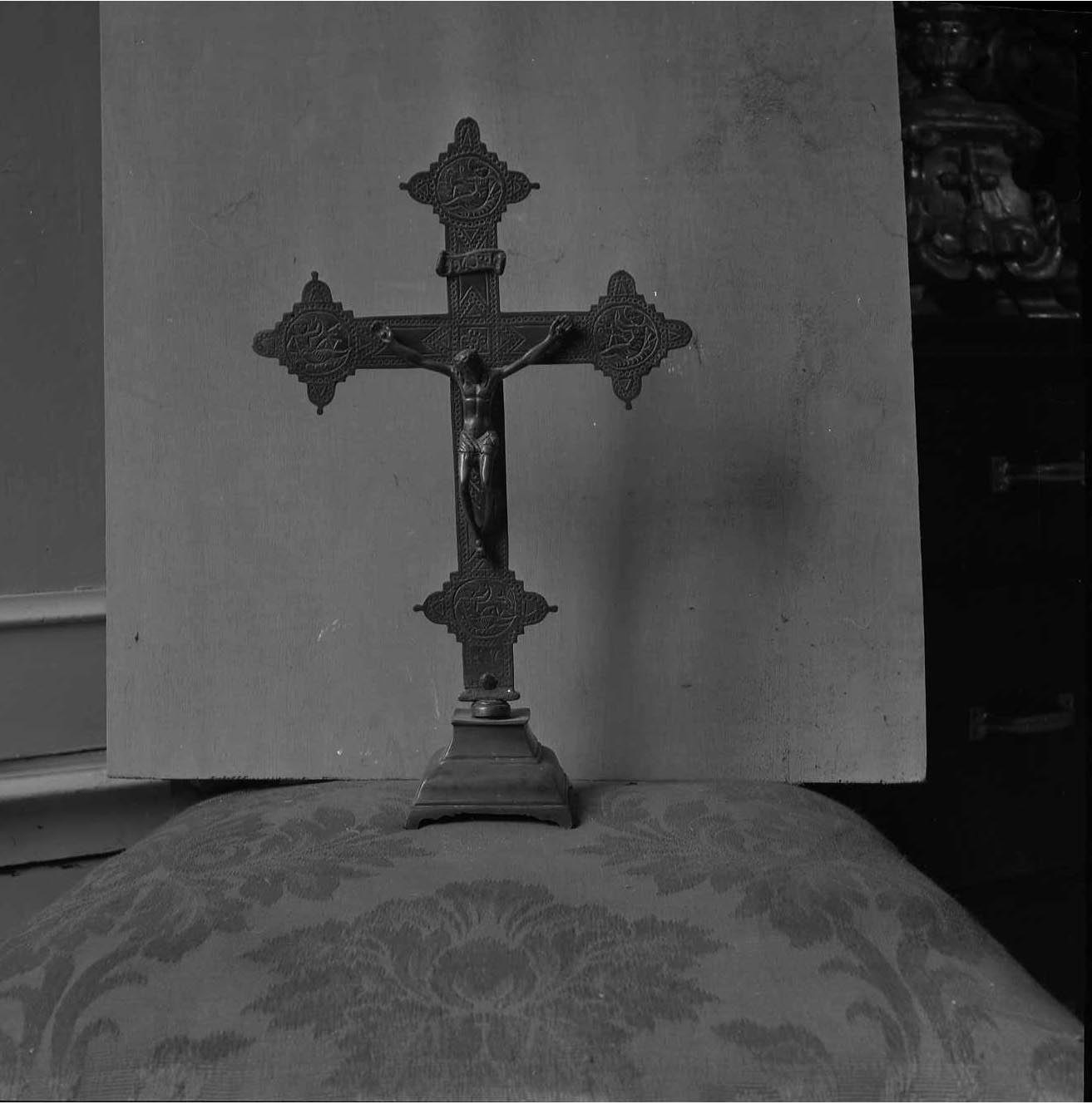 croce d'altare - bottega tedesca (sec. XVI)