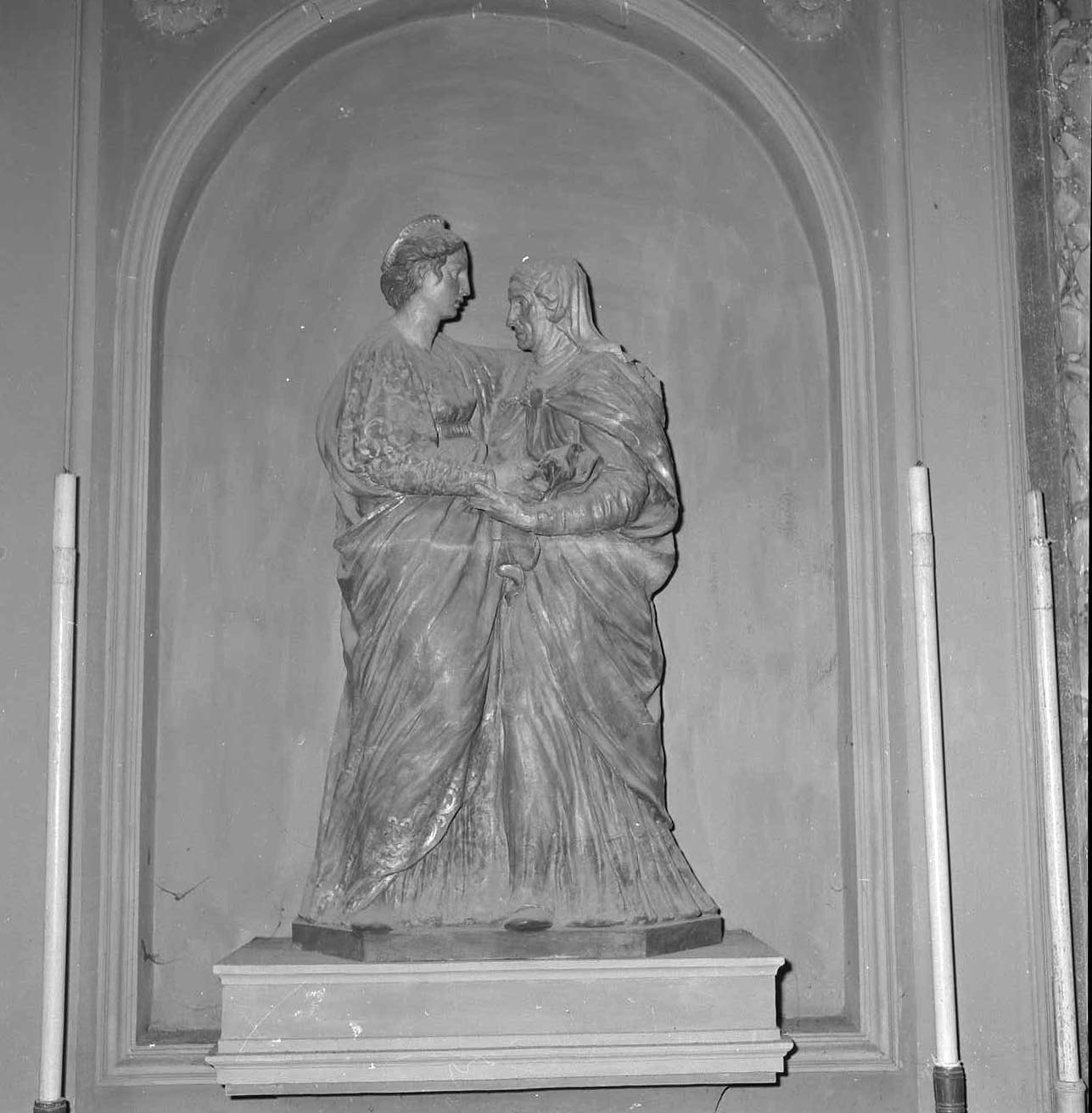 visitazione (gruppo scultoreo) di Lombardi Alfonso (prima metà sec. XVI)