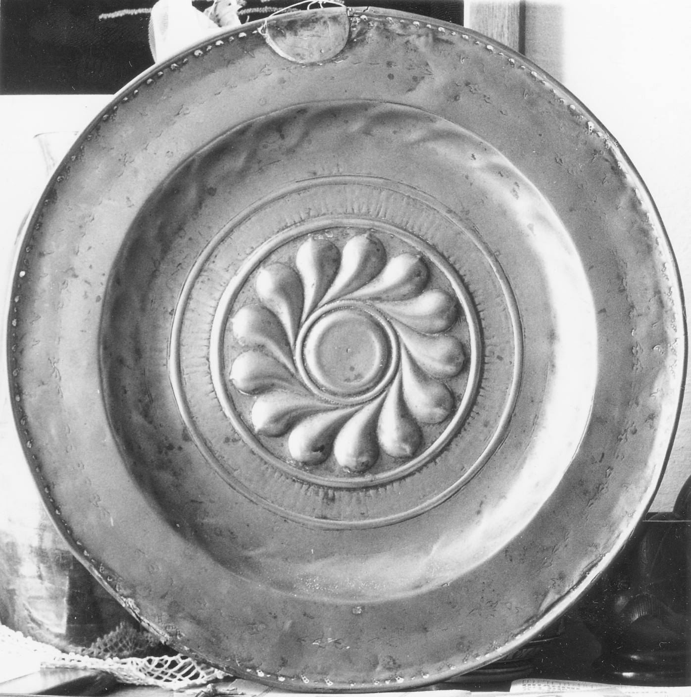 piatto - bottega tedesca (sec. XVI)