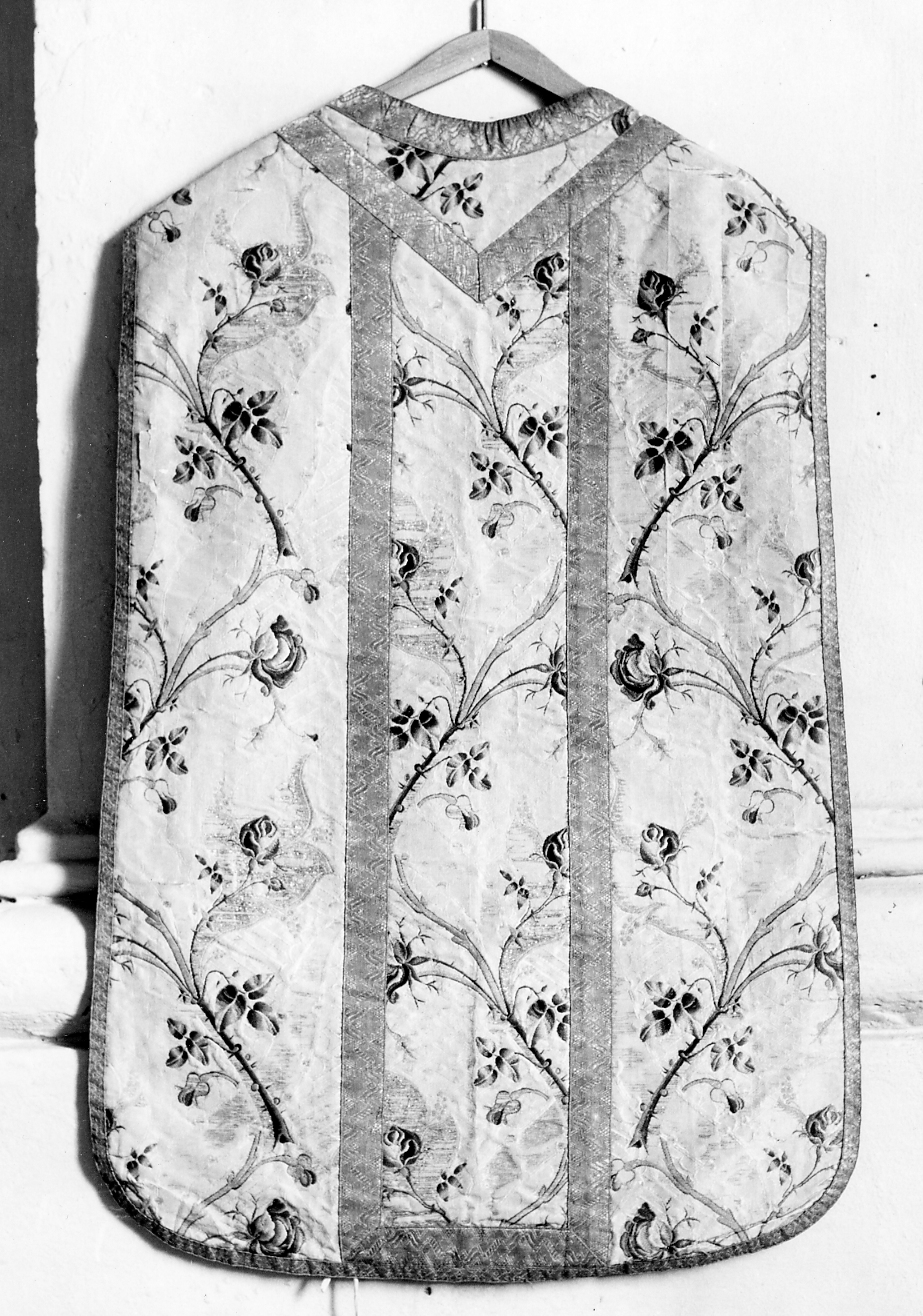 paramento liturgico - in terzo - manifattura italiana (sec. XVIII)