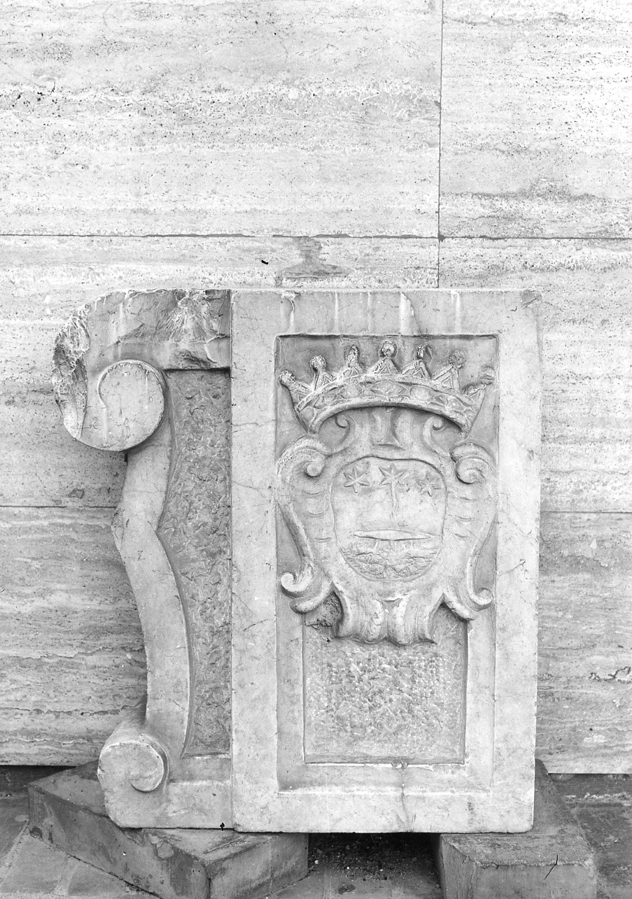 balaustrata, frammento - bottega italiana (sec. XVII)