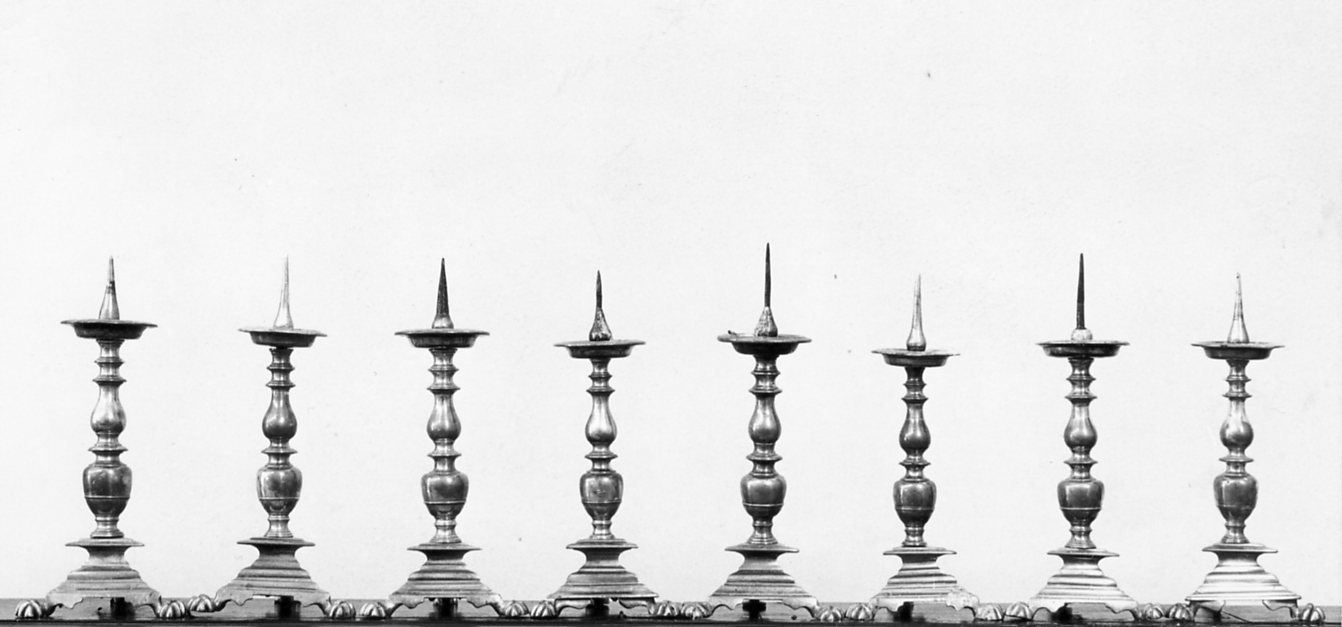 candeliere - bottega italiana (sec. XVII)