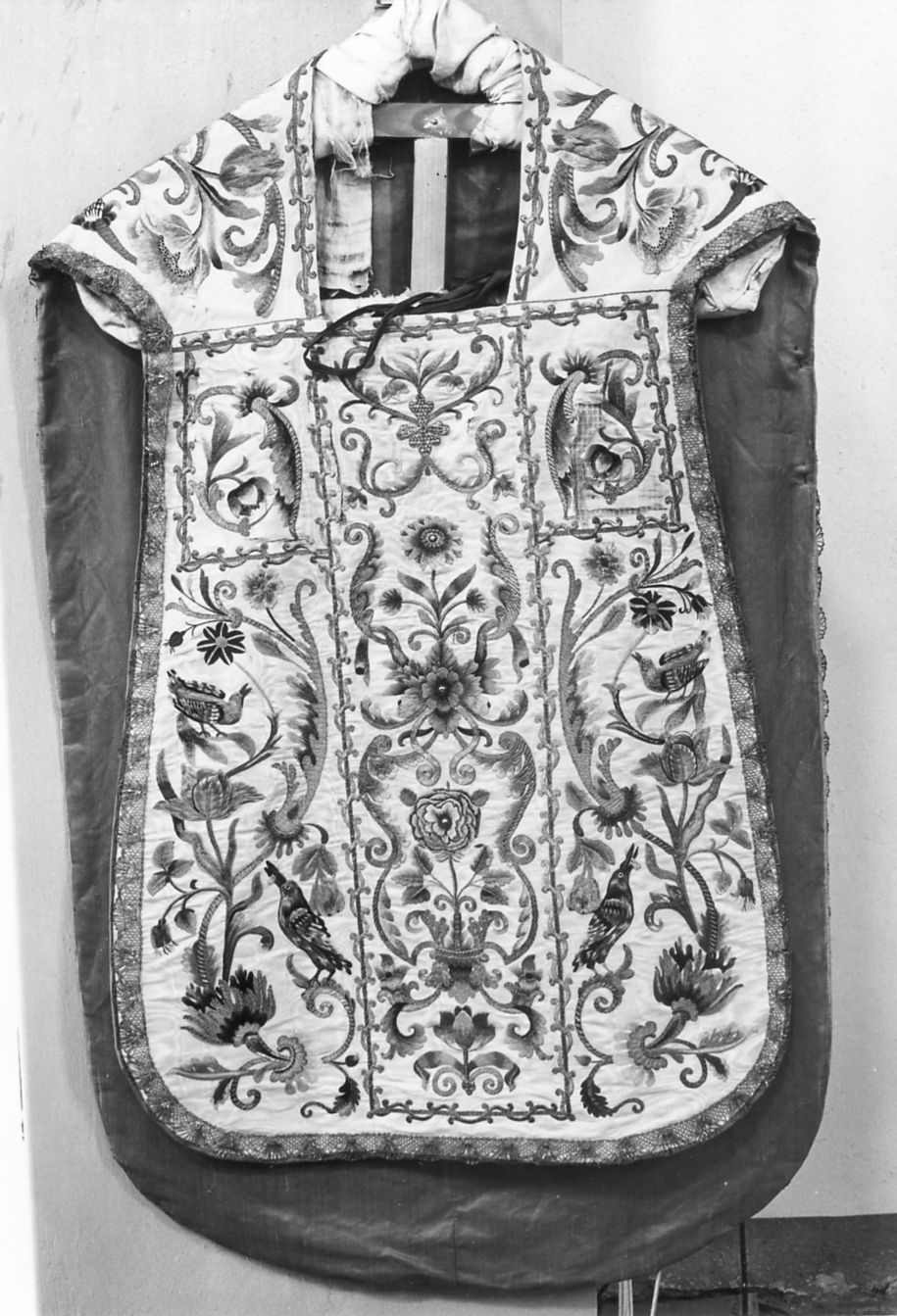 paramento liturgico - manifattura italiana (sec. XVIII)