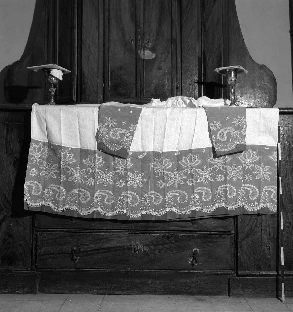 camice ecclesiastico - manifattura italiana (sec. XIX)