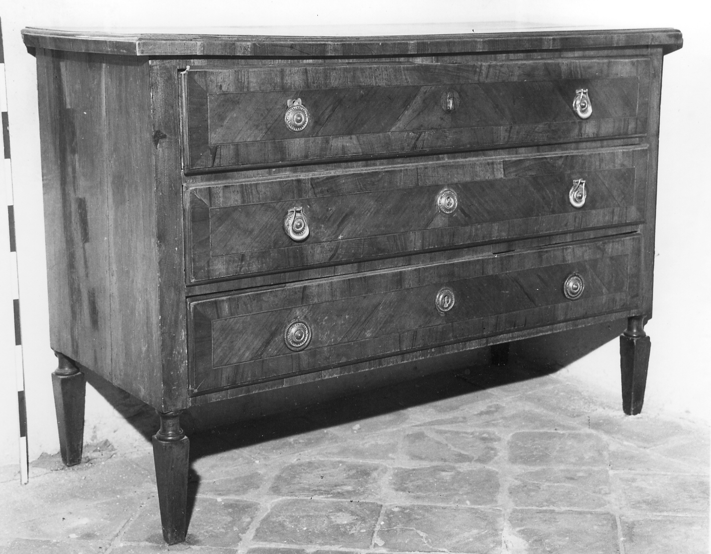 cassettone - ambito emiliano-romagnolo (?) (fine/inizio secc. XVIII/ XIX)