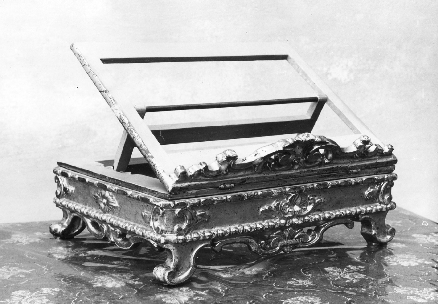 leggio d'altare - ambito emiliano-romagnolo (?) (sec. XVIII)