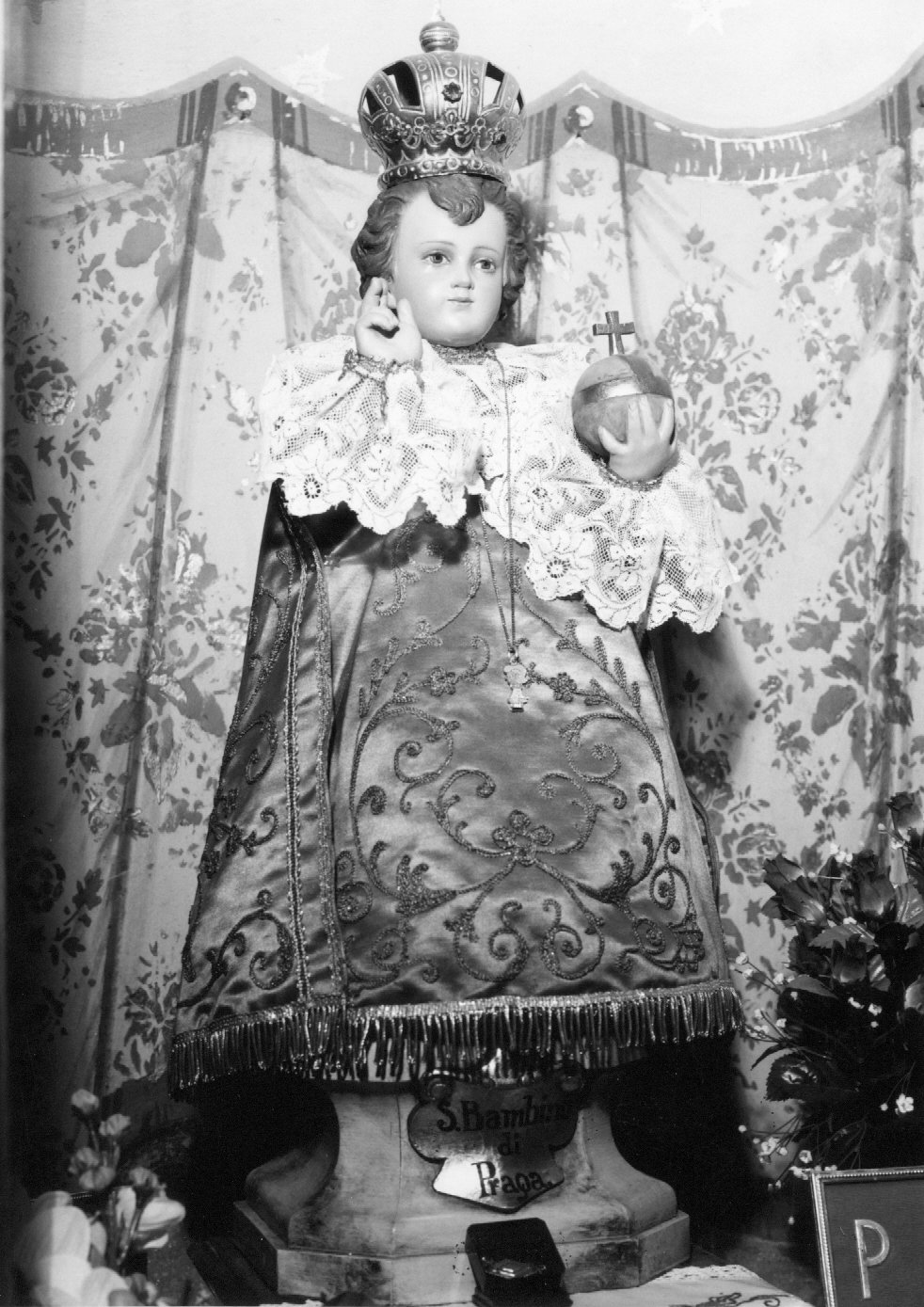 santo Bambino di Praga, Gesù Bambino (statuetta devozionale) - manifattura romagnola (sec. XIX)