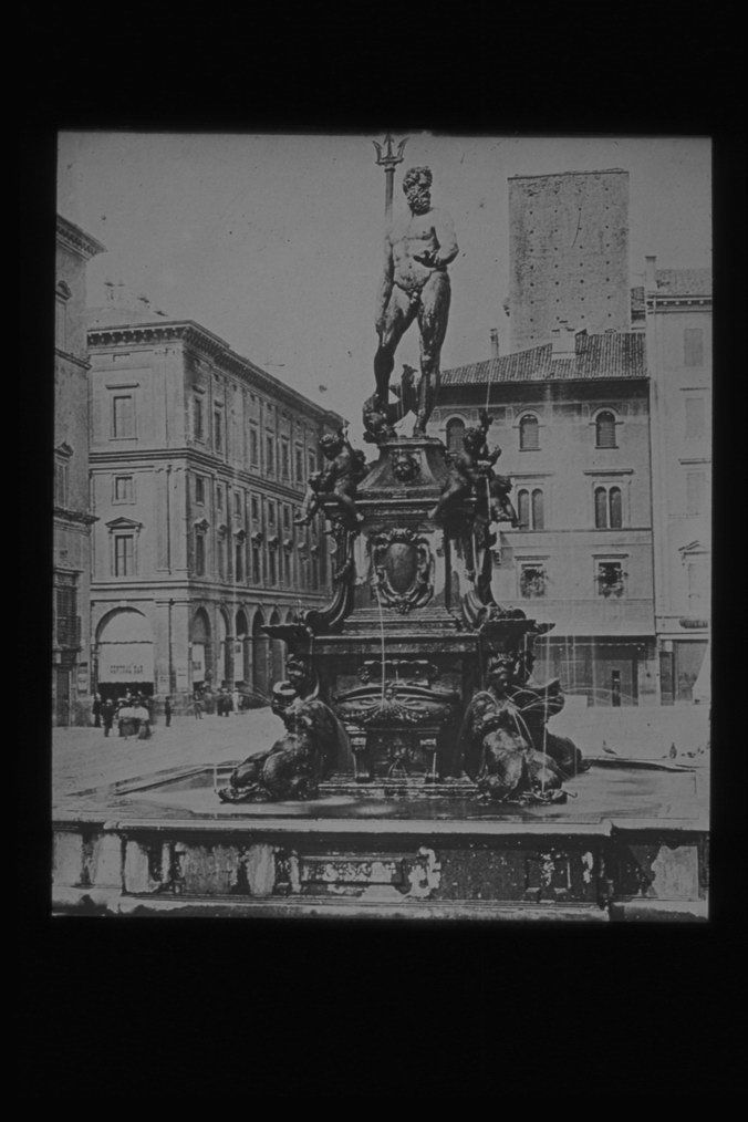De Boulogne J. (detto Giambologna)/ Fontana del Nettuno/ Bologna (diapositiva) di Giambologna, Istituto Minerva (XX)
