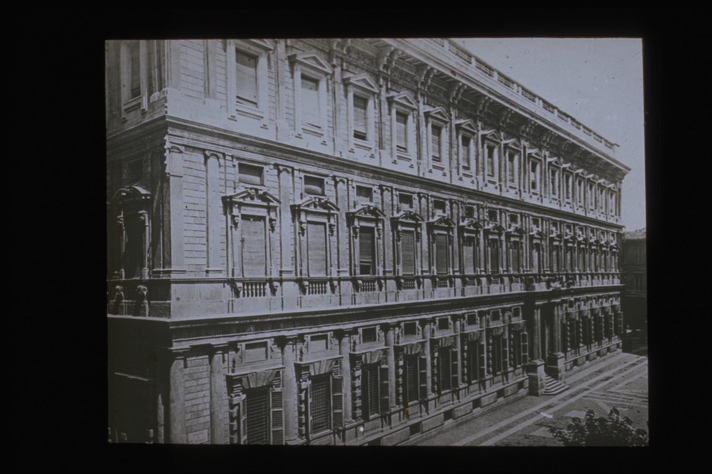 Alessi Galeazzo/ Palazzo Marino/ Milano (diapositiva) di Alessi, Galeazzo, Istituto Minerva (XX)