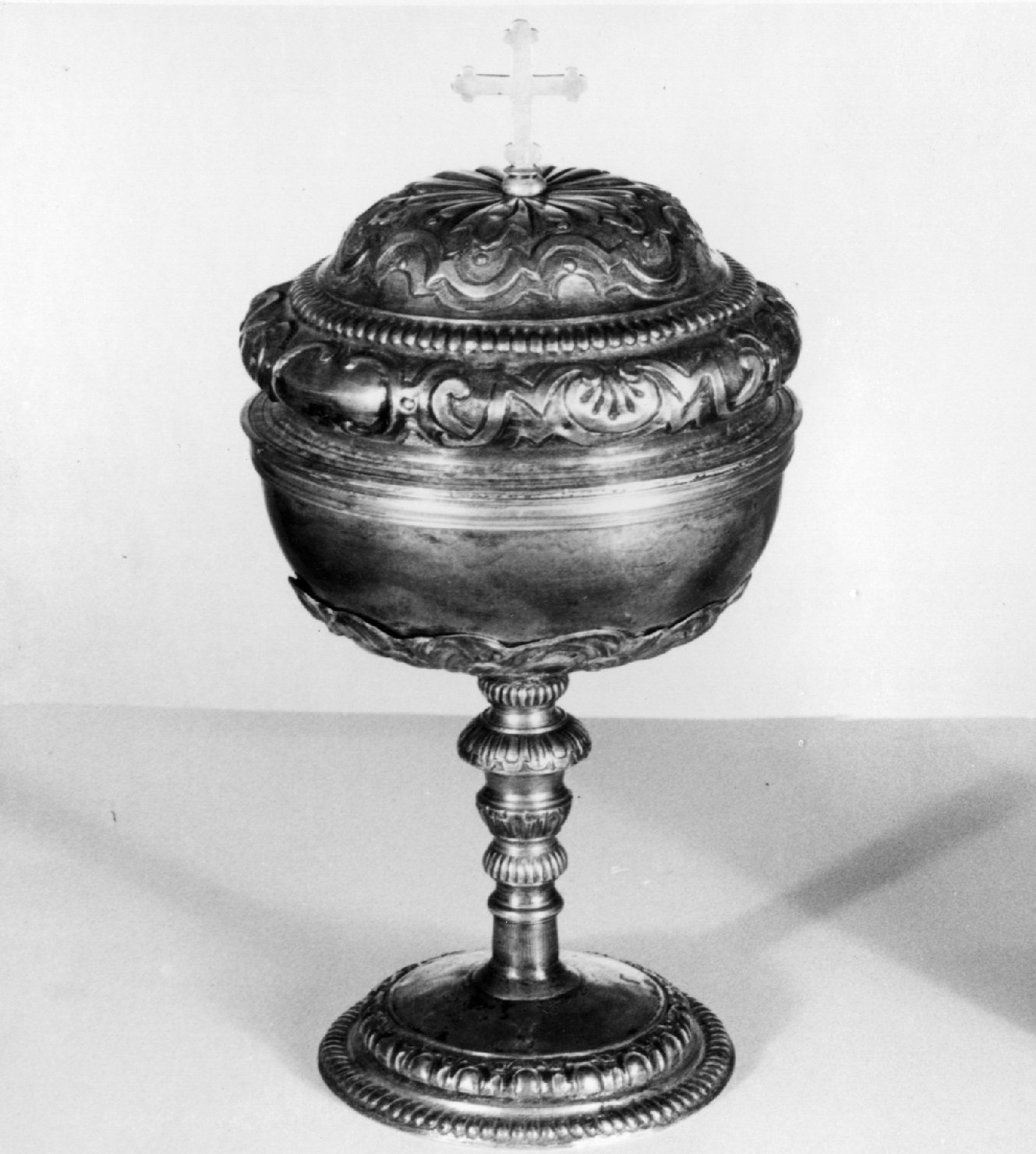 pisside - produzione romagnola (sec. XVII)